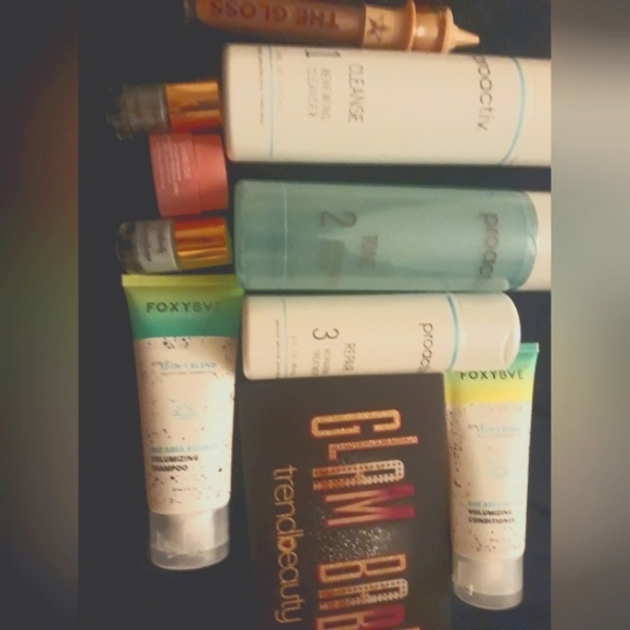 Make up bundle